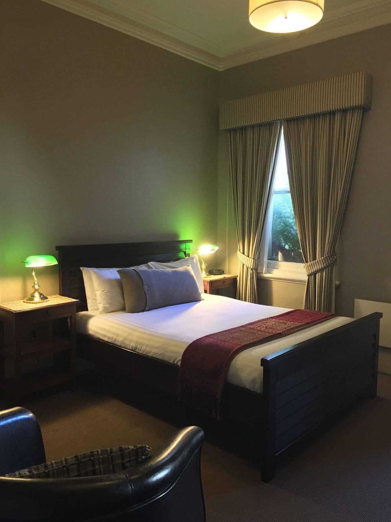 ホバート Clydesdale Manor Bed & Breakfast エクステリア 写真